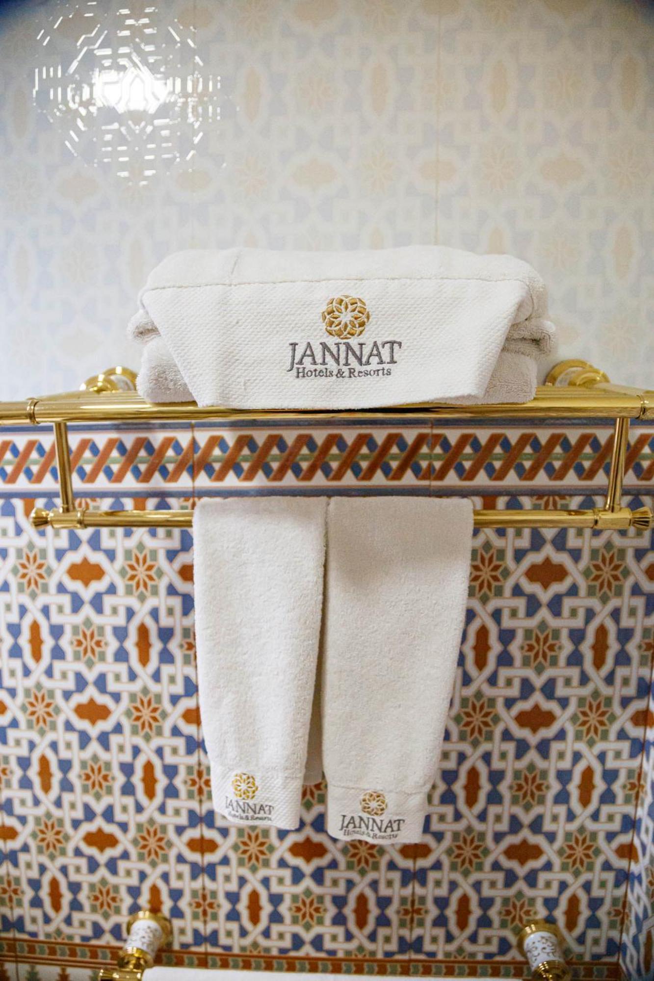 Jannat Resort Osch Zimmer foto