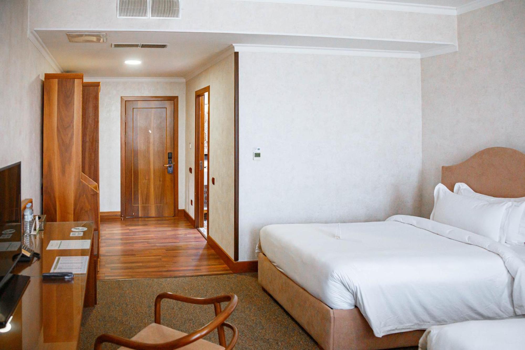Jannat Resort Osch Zimmer foto